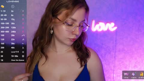 Leah Barton online show from 01/10/25, 02:13