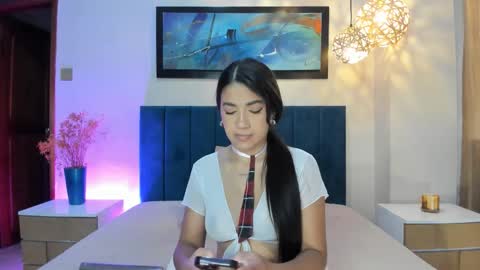 Leah Carter online show from 10/13/25, 05:57