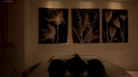 leahnovac online show from 09/23/25, 11:24