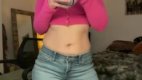 Snapshot of leahsparkles chatting on 11/29/25, 05:27 Leah Sparkles online show from 11/29/25, 05:27