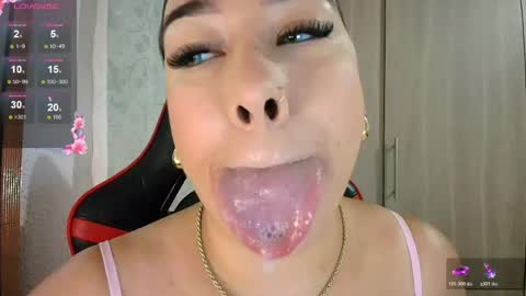leah online show from 06/07/26, 10:41