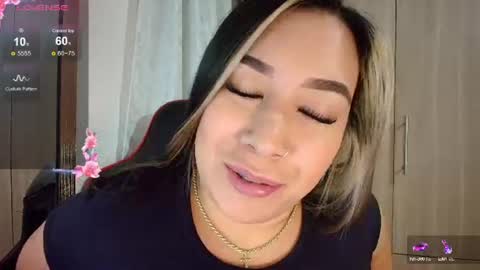 leah online show from 07/12/26, 09:11