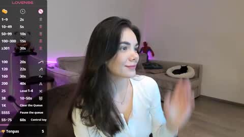 Leana online show from 10/09/25, 04:38