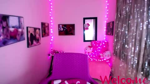 Leandra online show from 12/03/24, 11:44