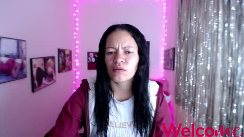 Leandra online show from 02/07/25, 12:28