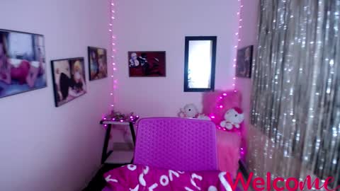 Leandra online show from 02/13/25, 03:24