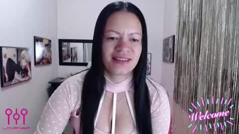 Leandra online show from 10/05/25, 02:04