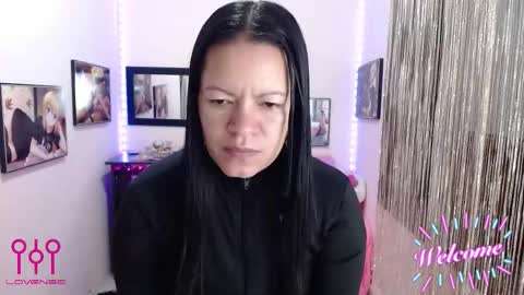 Leandra online show from 10/07/25, 12:24