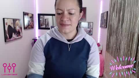 Leandra online show from 10/17/25, 12:30