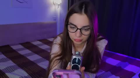 Sophie online show from 06/05/26, 07:19