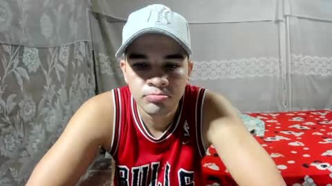 leandro49112 online show from 03/10/25, 01:45