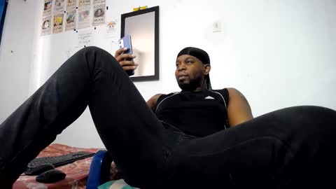 Snapshot of leandrohurtado69 chatting on 05/21/26, 04:36 Latino hot online show from 05/21/26, 04:36
