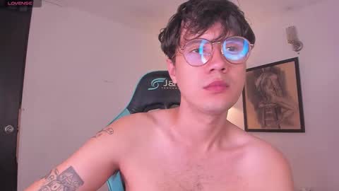 leaneseb online show from 11/22/25, 10:47