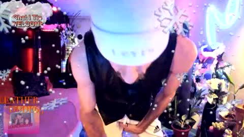 leatherdude69 online show from 12/21/24, 02:19