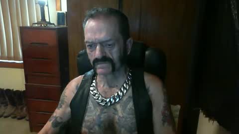 Snapshot of leathergreaser chatting on 01/14/25, 08:26 leathergreaser online show from 01/14/25, 08:26