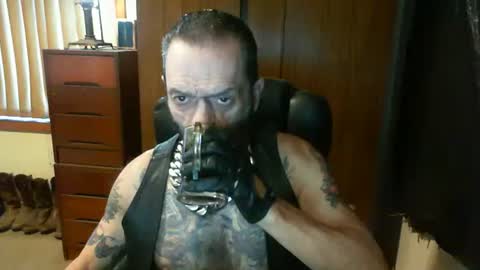 Snapshot of leathergreaser chatting on 02/17/25, 08:36 leathergreaser online show from 02/17/25, 08:36