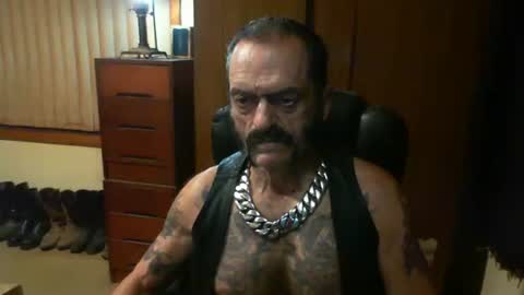 Snapshot of leathergreaser chatting on 03/12/25, 01:19 leathergreaser online show from 03/12/25, 01:19