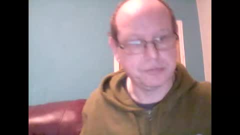 leatherpants68 online show from 12/21/25, 08:38