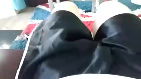 leatherpants68 online show from 06/10/26, 06:40