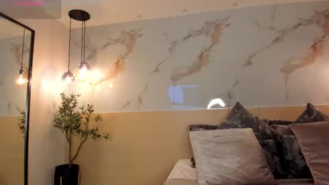    online show from 10/13/25, 11:05