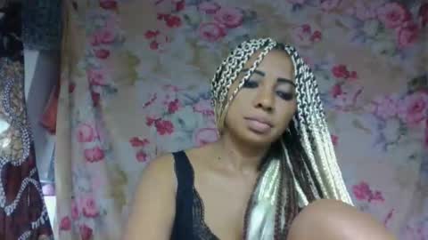 Snapshot of leatianaa chatting on 05/21/26, 08:43 leatianaa online show from 05/21/26, 08:43