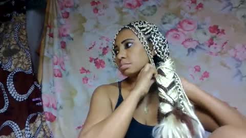 Snapshot of leatianaa chatting on 05/22/26, 10:32 leatianaa online show from 05/22/26, 10:32