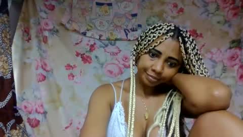 Snapshot of leatianaa chatting on 05/26/26, 02:13 leatianaa online show from 05/26/26, 02:13
