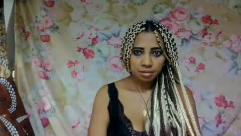 Snapshot of leatianaa chatting on 06/04/26, 03:51 leatianaa online show from 06/04/26, 03:51
