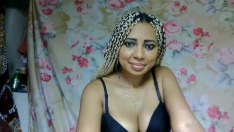 Snapshot of leatianaa chatting on 06/09/26, 02:23 leatianaa online show from 06/09/26, 02:23