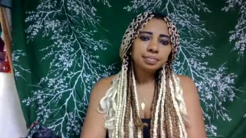 leatianaa online show from 07/10/26, 05:37