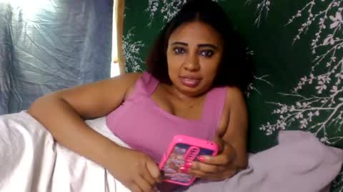 leatianaa online show from 07/28/26, 07:39