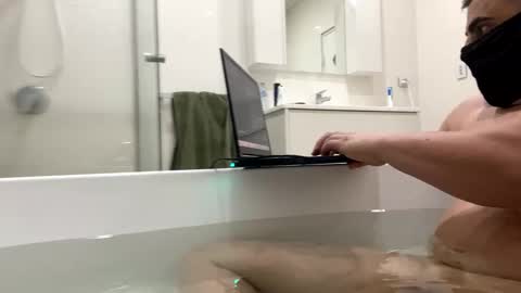 Snapshot of lebdickreturns90 chatting on 09/27/25, 08:41 lebdickreturns90 online show from 09/27/25, 08:41