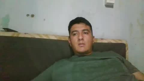 Snapshot of leche_dura122 chatting on 12/30/24, 02:20 leche_dura122 online show from 12/30/24, 02:20