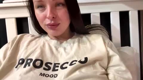 Snapshot of lecherous_wife chatting on 10/12/25, 03:55 Anna online show from 10/12/25, 03:55