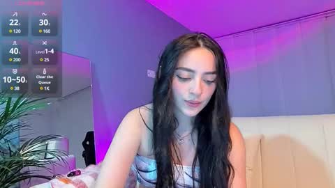 lee_mila online show from 02/24/25, 03:02
