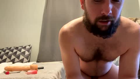 leearonn12 online show from 03/01/25, 10:13