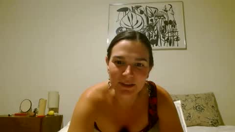 Snapshot of leelaluna chatting on 06/05/26, 03:24 leela luna online show from 06/05/26, 03:24