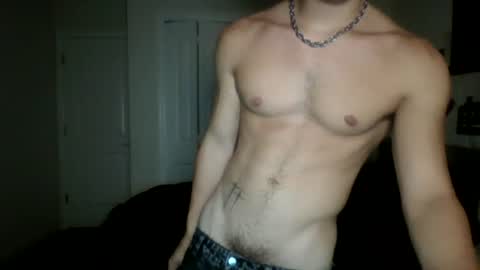 Snapshot of leelonglee chatting on 07/26/26, 03:25 leelonglee online show from 07/26/26, 03:25