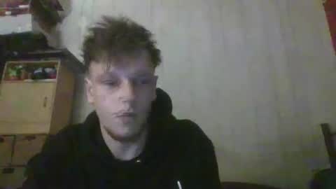 Snapshot of leemanz12 chatting on 12/31/24, 10:26 leemanz12 online show from 12/31/24, 10:26