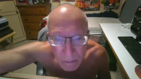 leezamm1132 online show from 04/21/26, 02:51