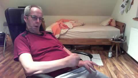 Dave online show from 01/14/25, 09:41