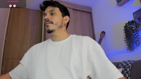 Alejandro online show from 07/18/26, 12:31