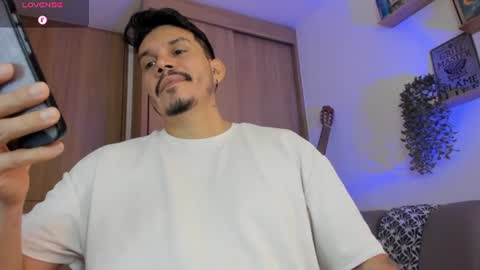 Alejandro online show from 07/21/26, 10:06