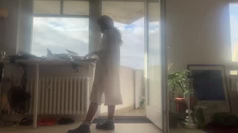 Snapshot of legsylegsinton chatting on 11/04/25, 12:04 legsylegsinton online show from 11/04/25, 12:04