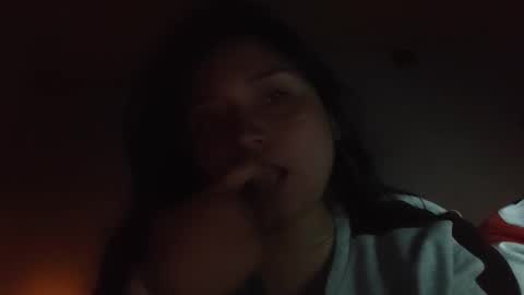 lehis_hot77 online show from 12/16/25, 03:33