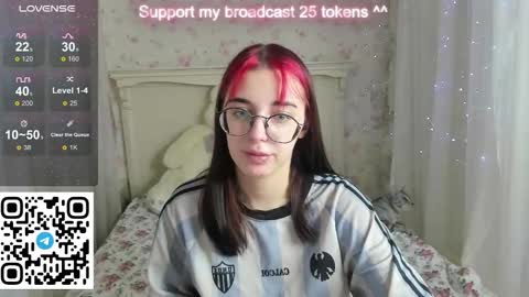 leia_moreno online show from 09/22/25, 01:40