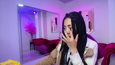 Leia.  online show from 01/14/25, 11:10