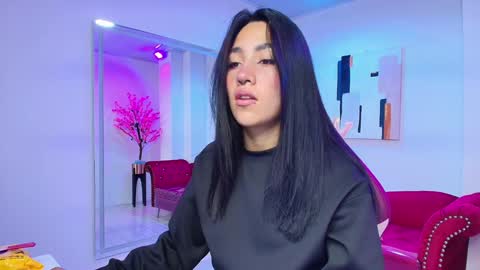 Leia.  online show from 01/28/25, 11:17