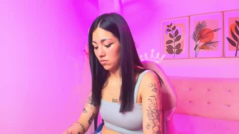 Leia.  online show from 02/07/25, 06:24