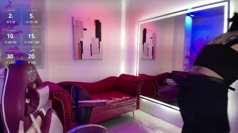 Leia.  online show from 09/15/25, 11:21